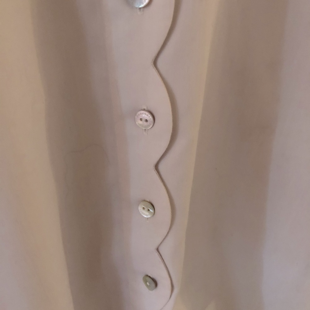 Blouse by New York City designer Foxcroft NWOT - Picture 2 of 4